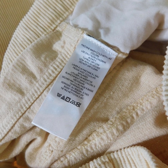 NWT!! Urban Outfitters BDG Corduroy Carpenter Pants Mago Ivory Yellow Size 8 - Picture 14 of 16